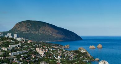 Экскурсия из Феодосии: "Романтика Крымской весны" фото 12506 Экскурсия из Феодосии: "Романтика Крымской весны" фото 12506